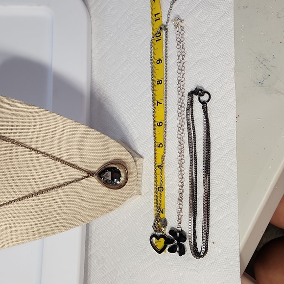 🕸Lot of 9 Vintage & Reincarnated  Jewelry - Picture 7 of 7